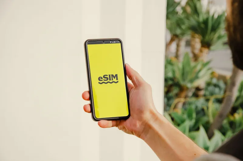 SIM-Karte oder eSIM? So treffen Sie die richtige Wahl für Ihr Smartphone